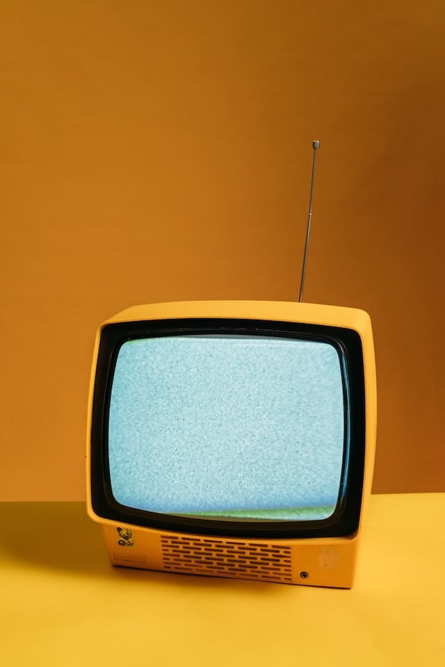 An image illustrating the concept of evolution of traditional TV